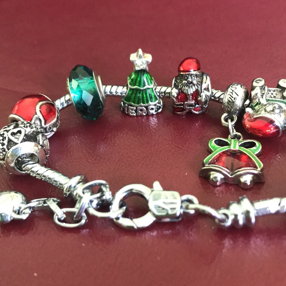 Christmas charm bracelet